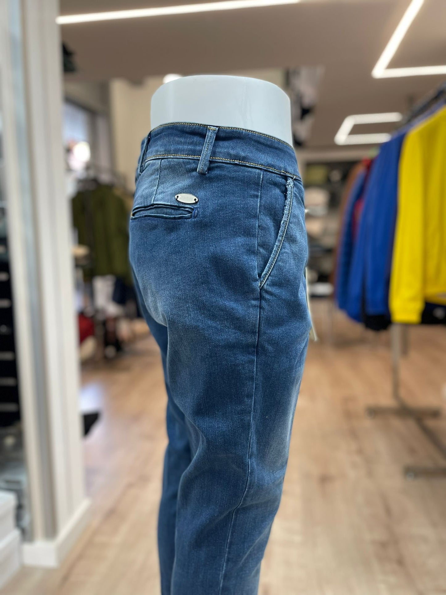 Jeans Revision T.A. Denim LV02