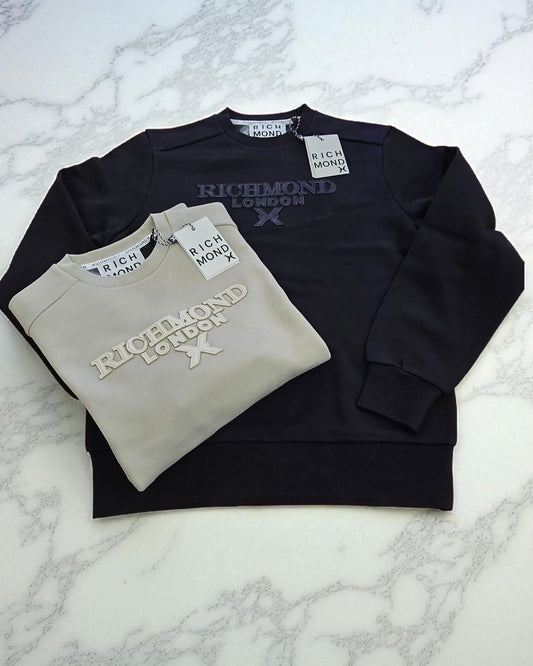 Felpa girocollo Richmond X  con logo patch UMA25067