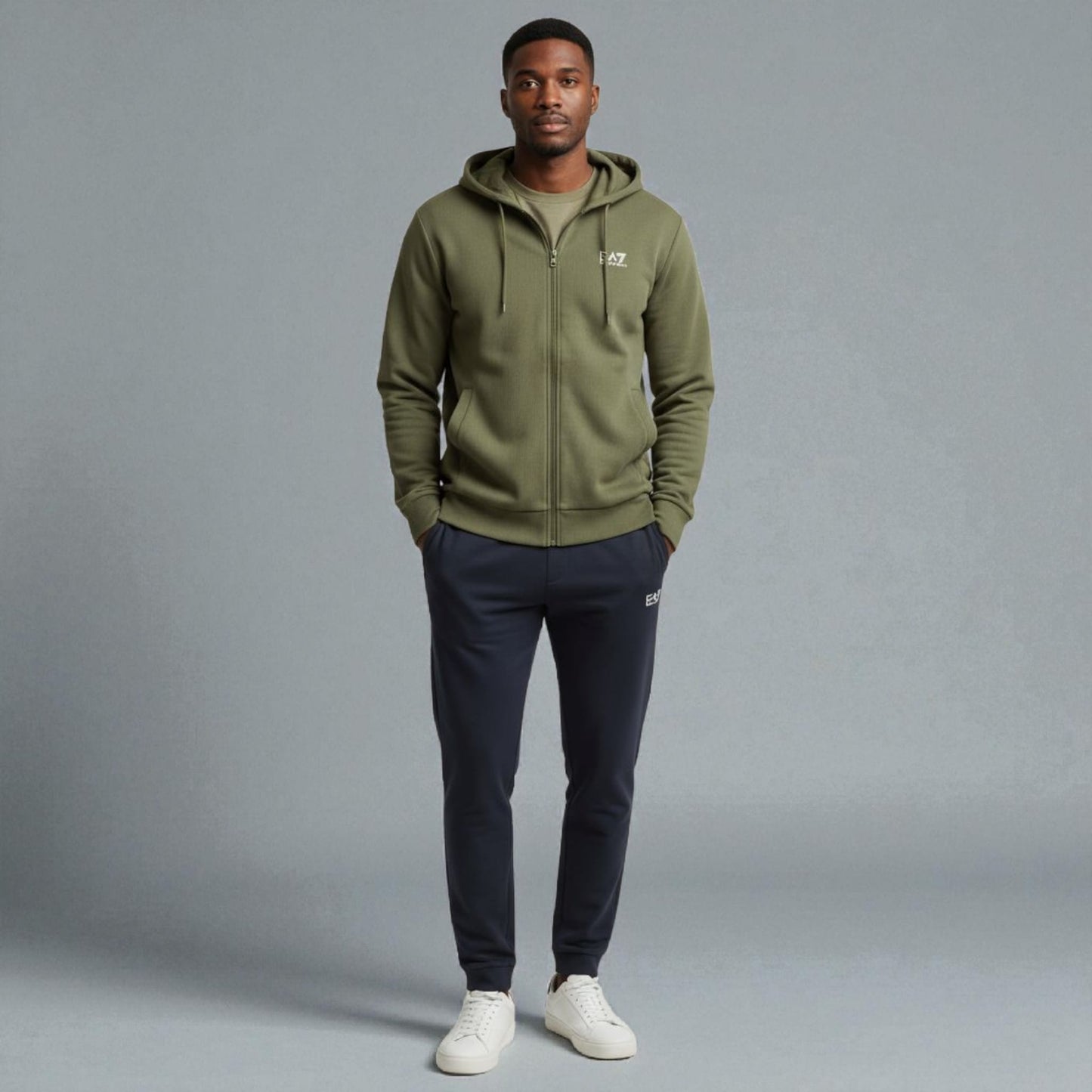 Tuta EA7 con cappuccio Core Identity 8NPV68