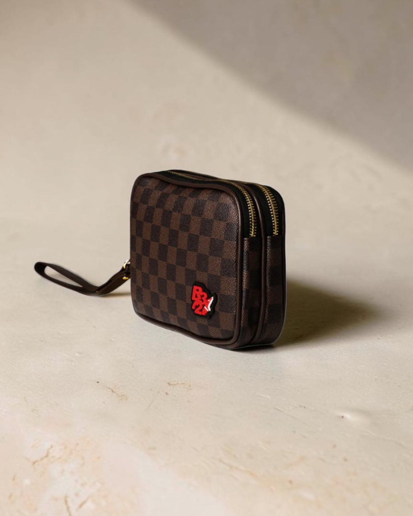 Pochette R372/P004